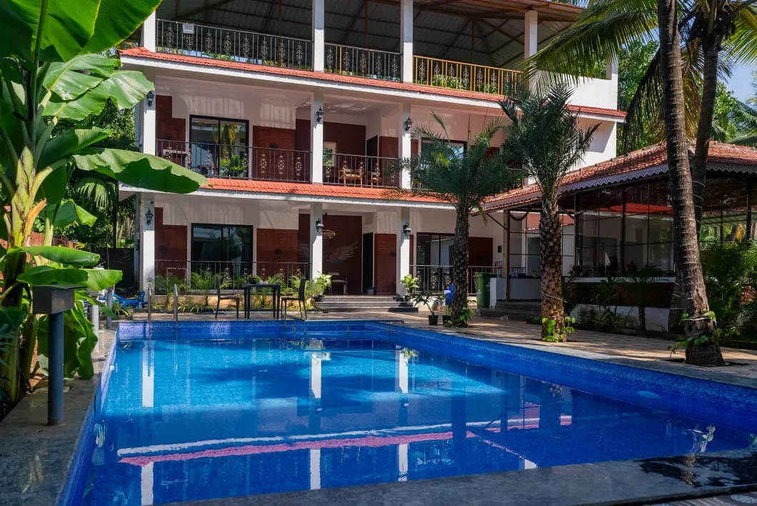 Islander Retreat Resort garden and pool area